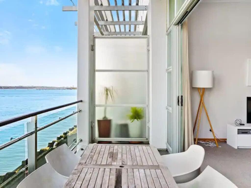 Relaxing Sea Wharf View Apartment Auckland Dış mekan fotoğraf
